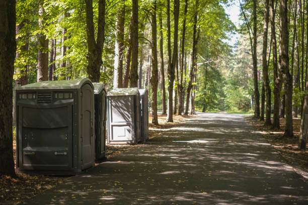 Porta potty rental for outdoor events in Plattsburg, MO